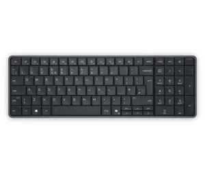 HP DM0S0ET tietokone/työasema Copilot+ PC AMD Ryzen AI 5 330 16 GB DDR5-SDRAM Windows 11 Pro AI PC Musta